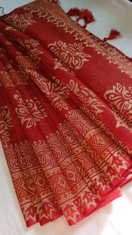 সেমি মুসলিম শাড়ী